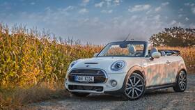 Как нарисовать Mini Cooper